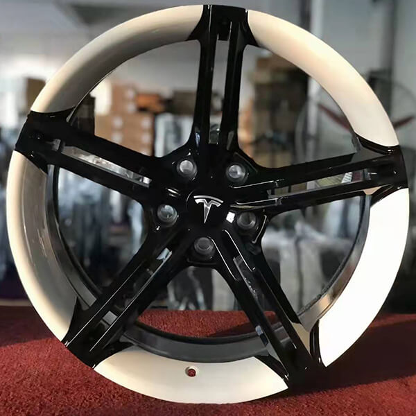 black and white rims
